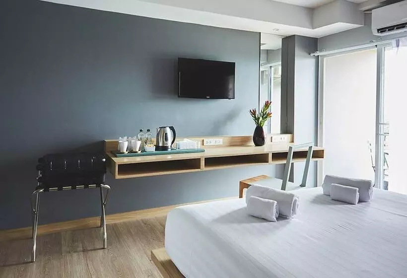 Theorie Hotel Sukhumvit By Slh   Sha Extra Plus