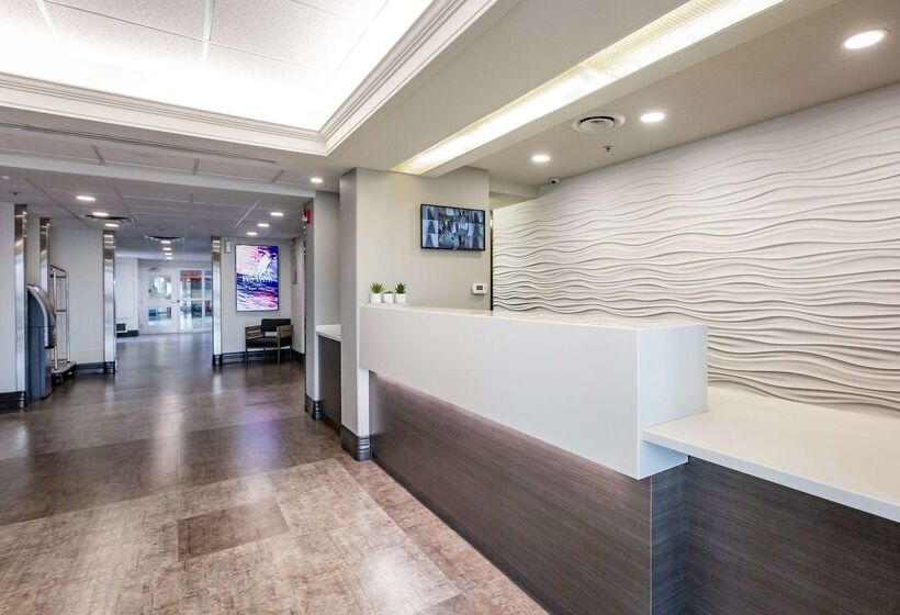 Motel 6 Saskatoon, Sk