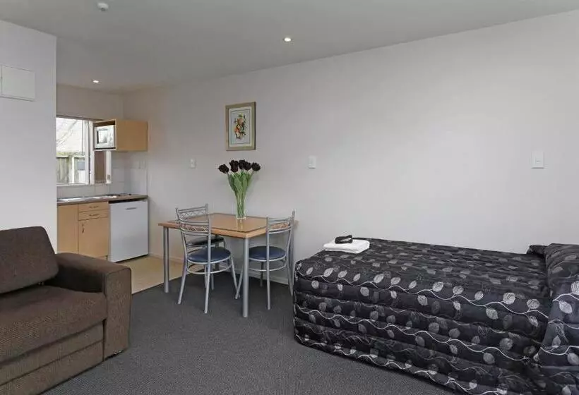 מוטל Amalfi Motor Lodge