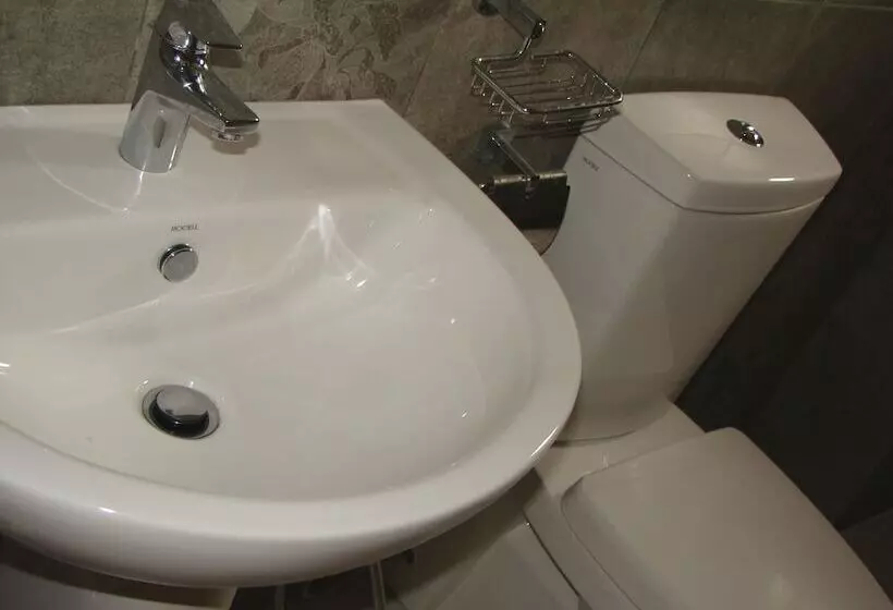 Ocean Breeze Apartment Colombo