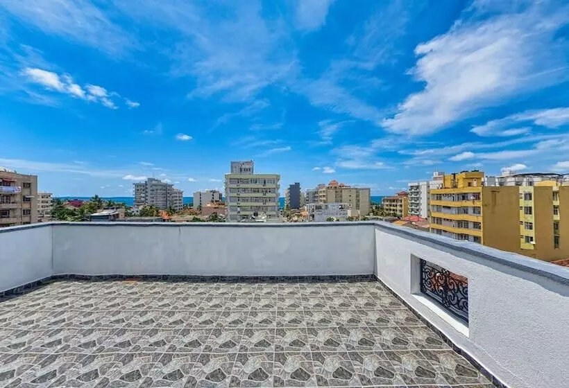 Ocean Breeze Apartment Colombo