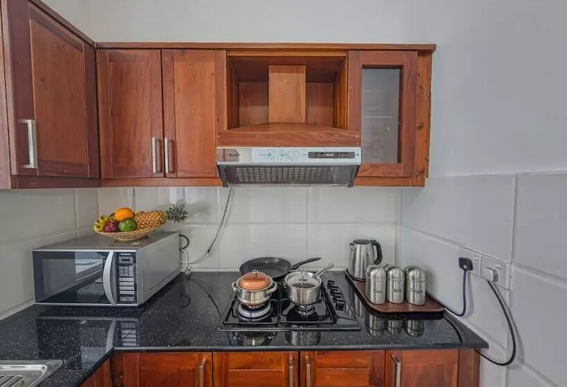 Ocean Breeze Apartment Colombo