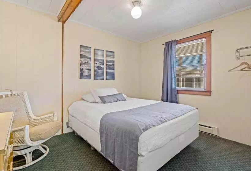 ペンション Oceanside Court By Kees Vacations