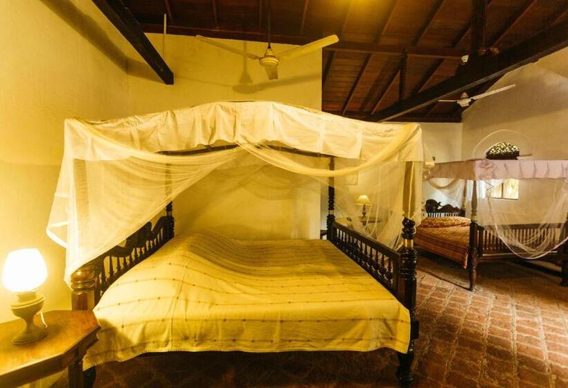 פנסיון Secret Garden Villa Unawatuna