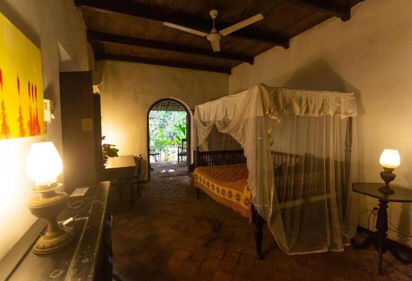 פנסיון Secret Garden Villa Unawatuna