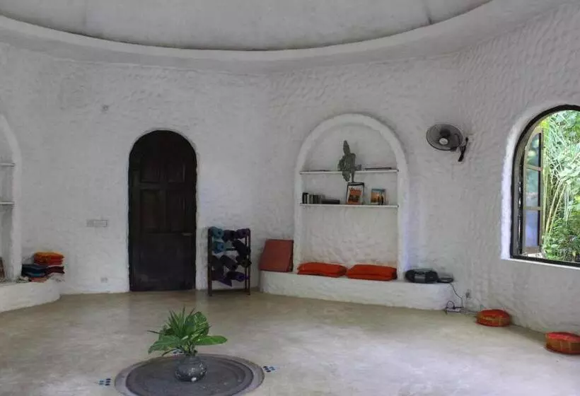 Пансион Secret Garden Villa Unawatuna