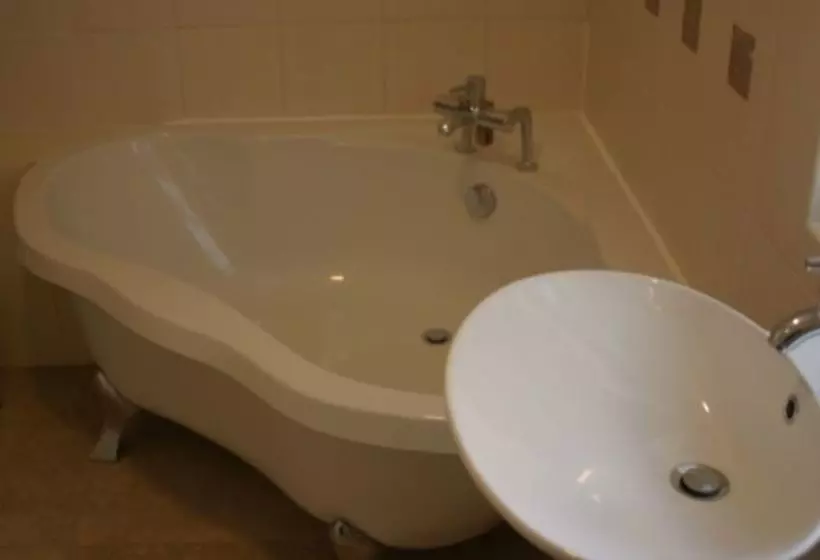 Yew Tree Bed And Breakfast