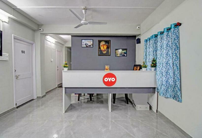 호텔 Oyo Flagship 81208  Moonlight Inn