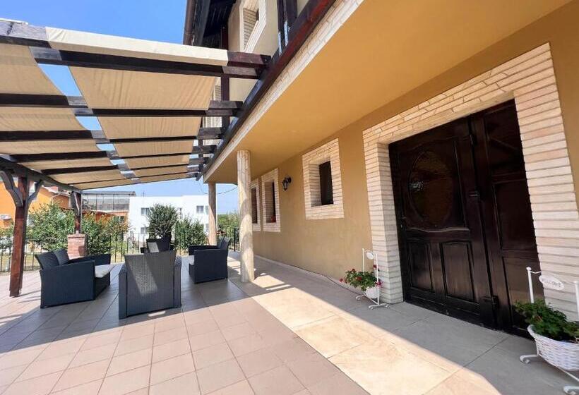 پانسیون Casa Maria