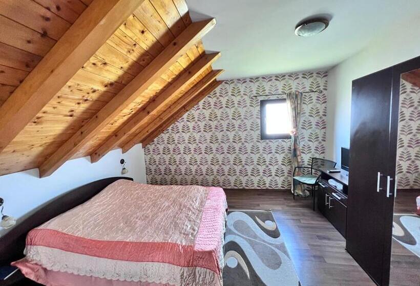 پانسیون Casa Maria