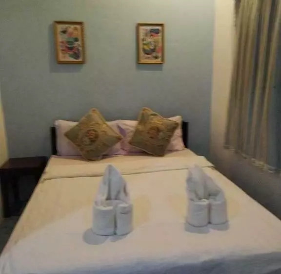 پانسیون Phanh Tha Sone Guest House