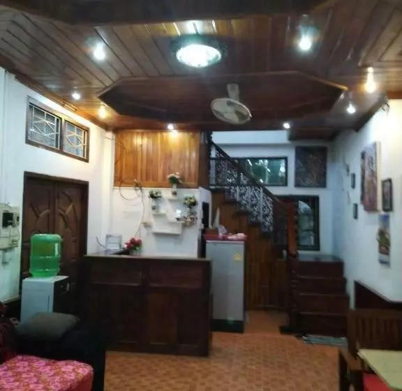 پانسیون Phanh Tha Sone Guest House