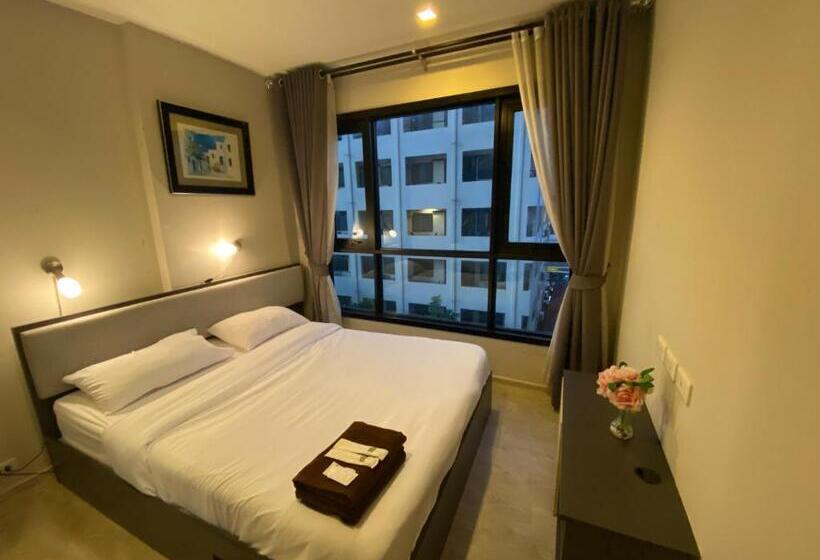 The Base Central Pattaya Holiday Ml