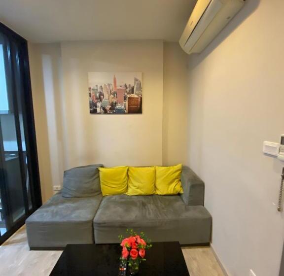 The Base Central Pattaya Holiday Ml