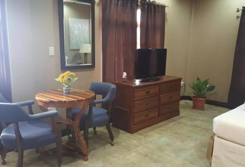 Gm Suites Bed & Breakfast