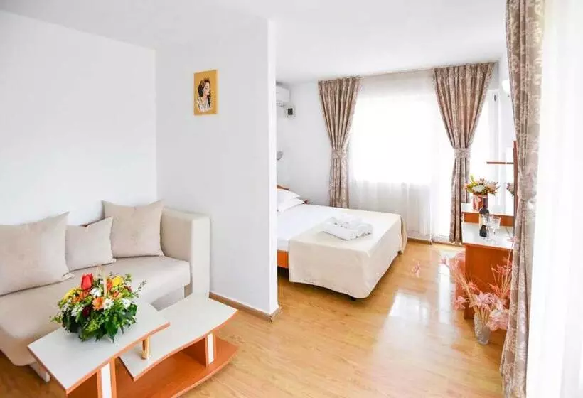 هتل Complex Tismana All Inclusive