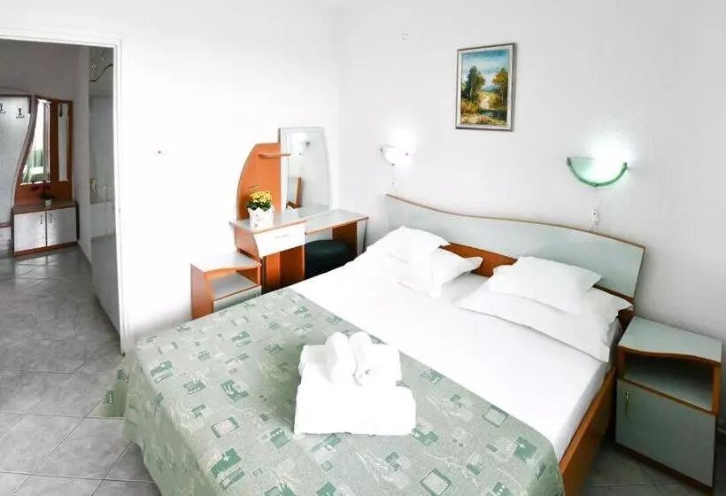 هتل Complex Tismana All Inclusive