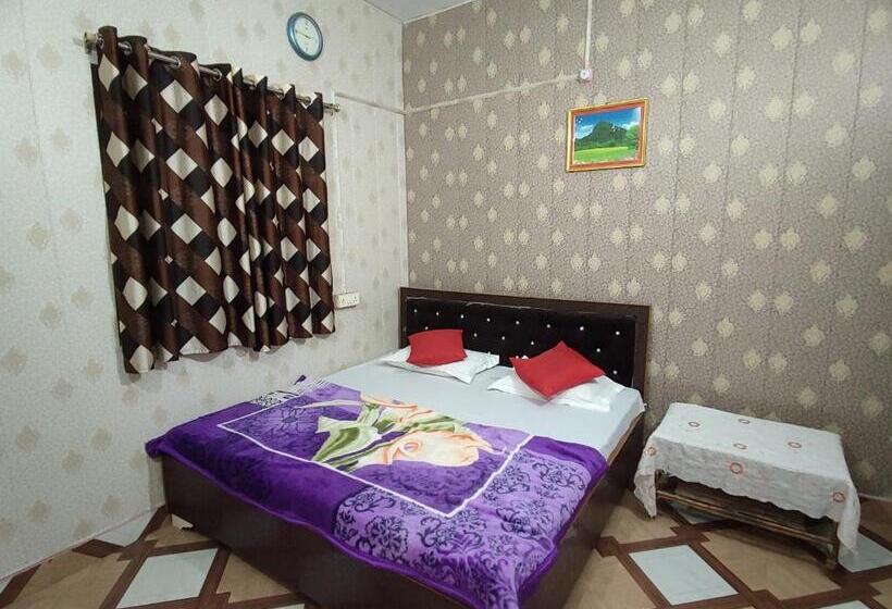 فندق Kashi Nest Homestay