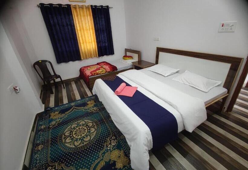 فندق Kashi Nest Homestay