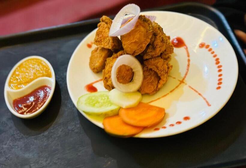 هتل Mountains Mirror