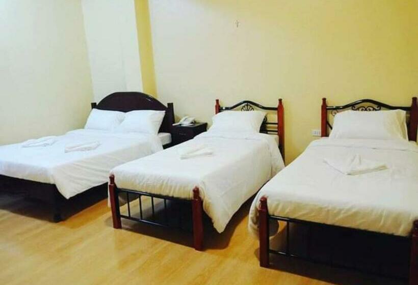 Hotel Casa Venicia Caticlan