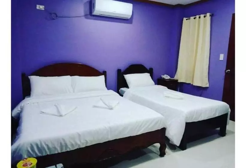 Hotelli Casa Venicia Caticlan