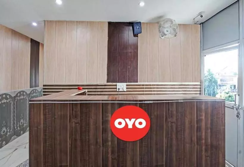 Hotelli Oyo Flagship 80914 S L Galxy