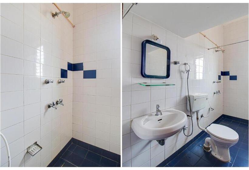 Hotel Fabexpress Alor Resort