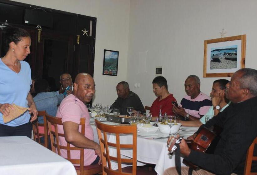 هتل Pousada Brava