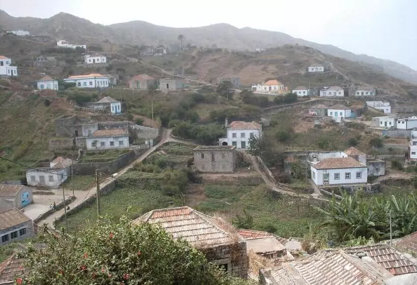 هتل Pousada Brava