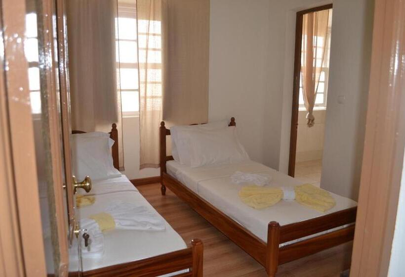 هتل Pousada Brava