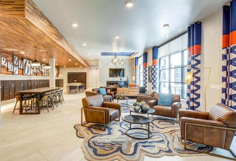 Sentral East Austin At 1630 E Sixth