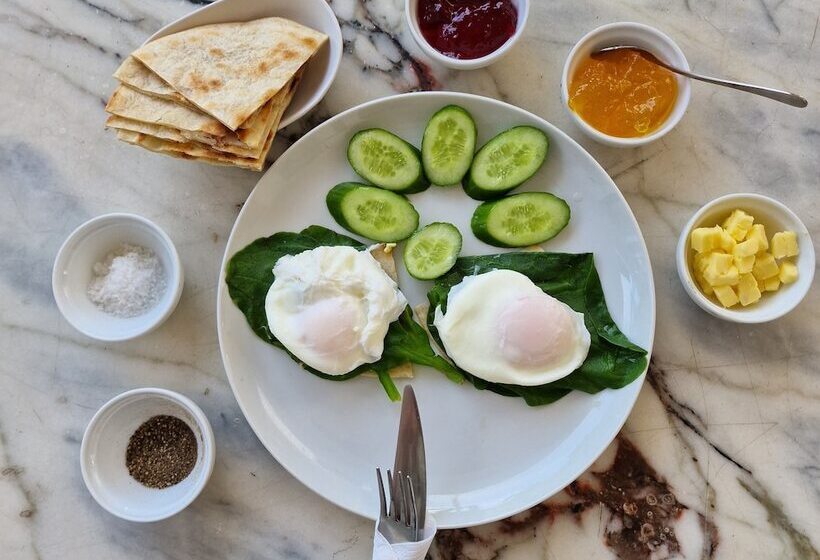 Отель Chill Hill Hikkaduwa