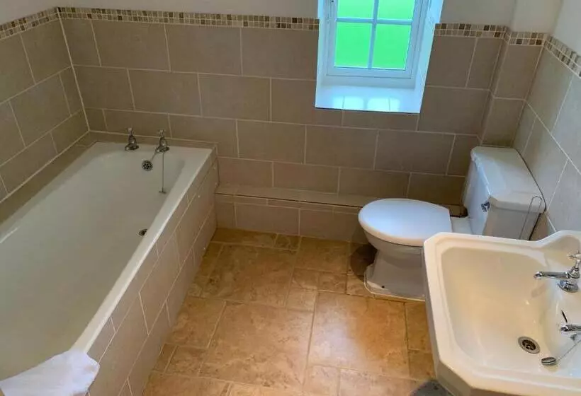 ユースホステル The Coppleridge Inn