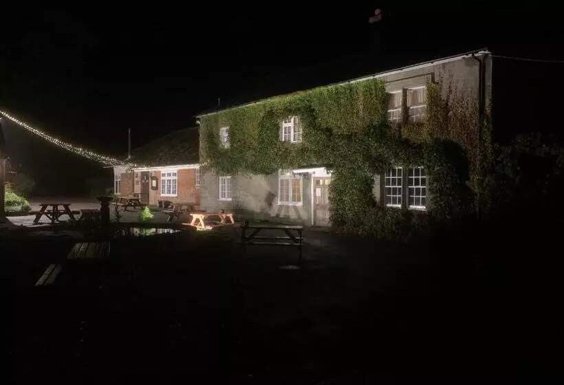 ユースホステル The Coppleridge Inn