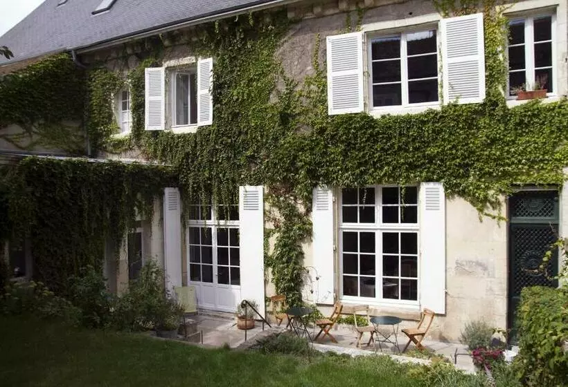 Aamiaismajoitus (B&B) La Maison Saint Aignan