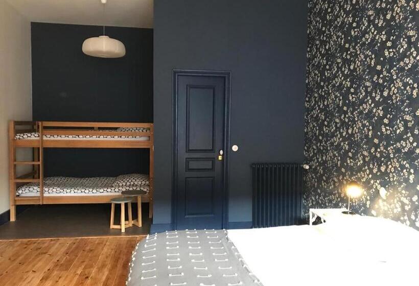 تختخواب و صبحانه La Maison Saint Aignan