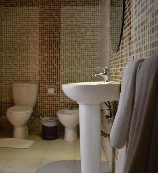 هتل Morgenland Holly Village