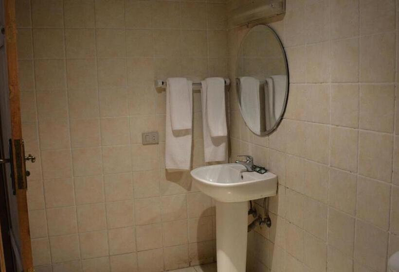 هتل Morgenland Holly Village