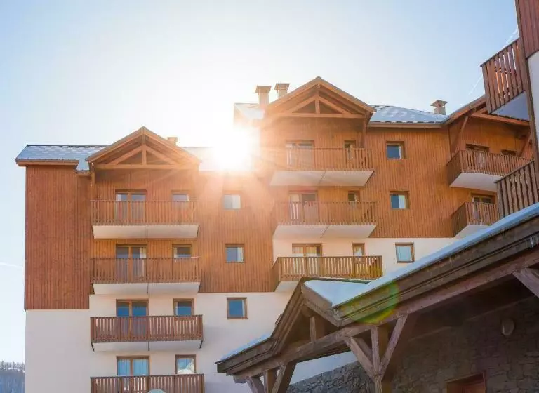 Les Gentianes By Actisource