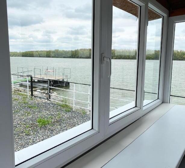 Pensiunea Laguna Balteni