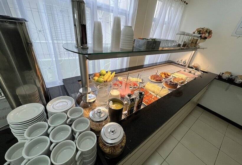 旅馆 Pousada Bomar Bombinhas