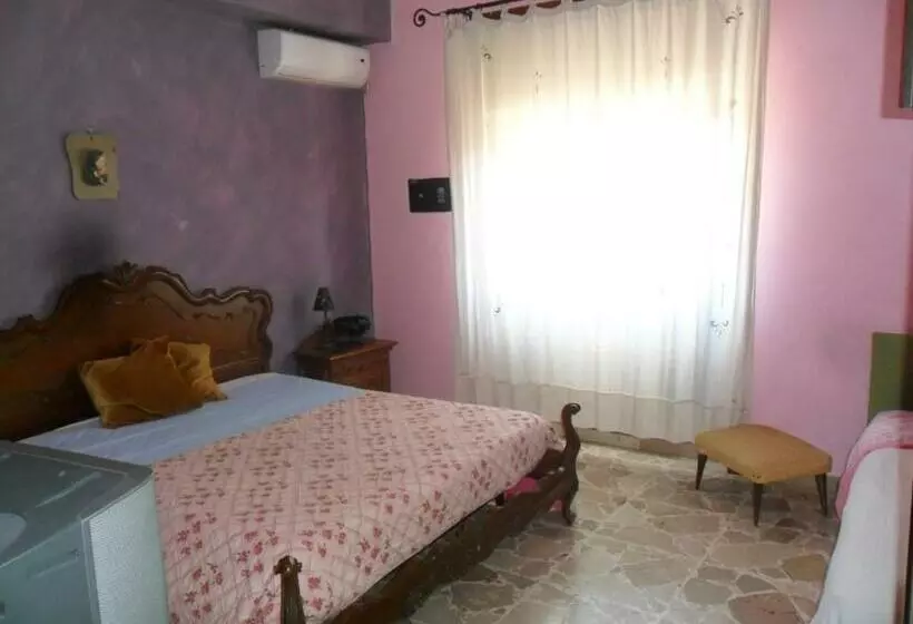 B&b Pinkhouse