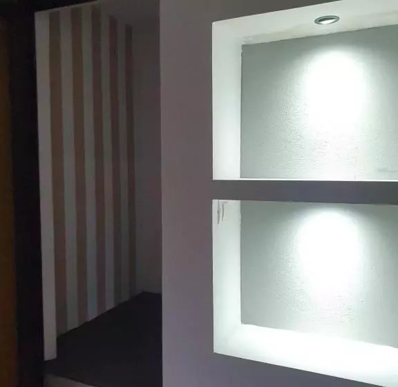 تختخواب و صبحانه Rooms Nikola Rule Ostojic