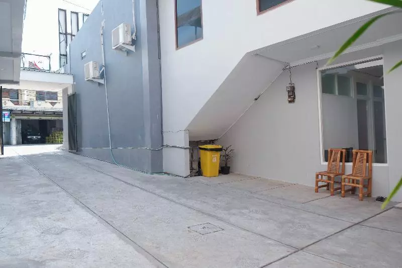 Hôtel Oyo 1454 111 Residence