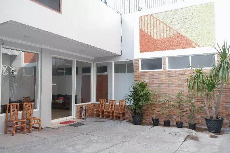 Hôtel Oyo 1454 111 Residence