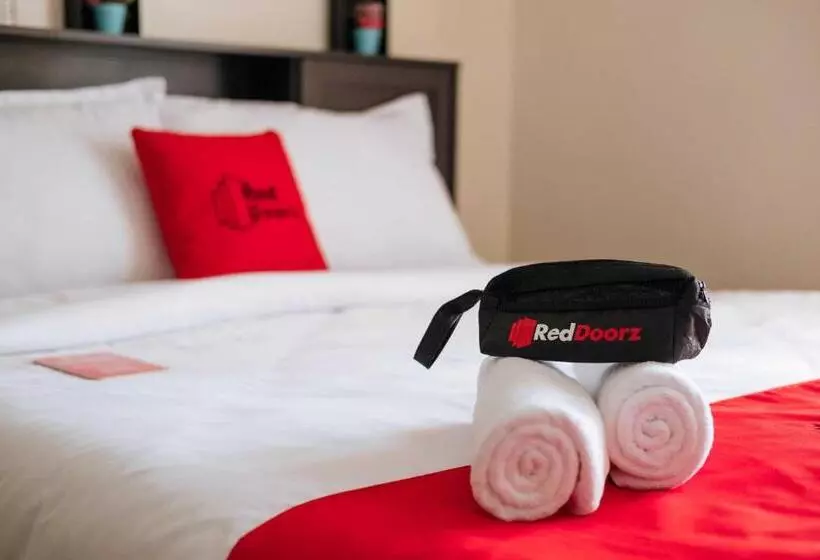 ホテル Reddoorz @ Pamaong Street
