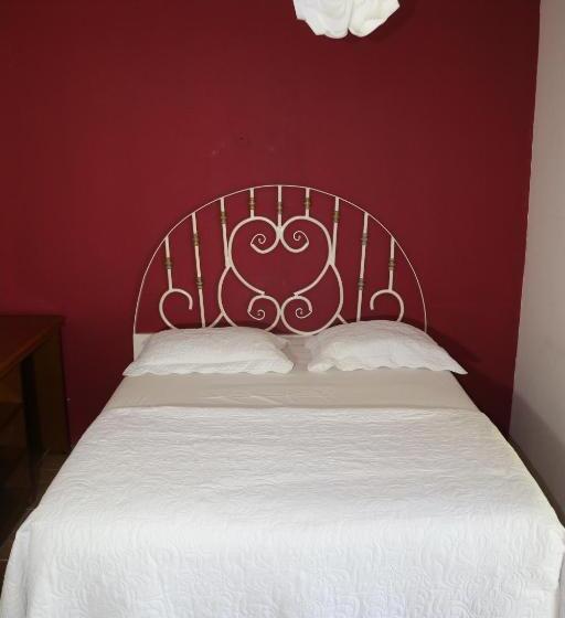 پانسیون Casa Da Maisa