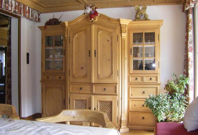 بنسيون Haus Lärchenbrunn