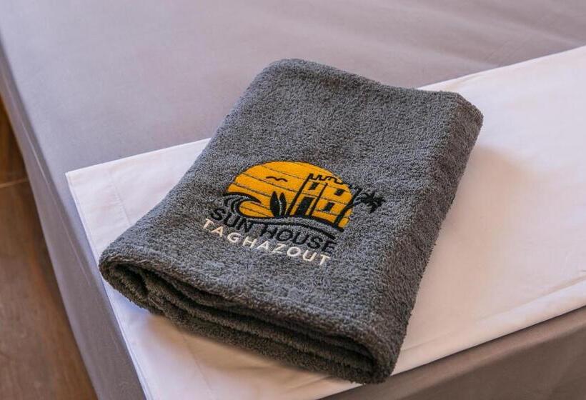 Majatalo Africa Surf House